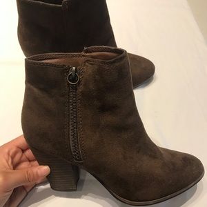 Women’s US size 6 Ankle Boots